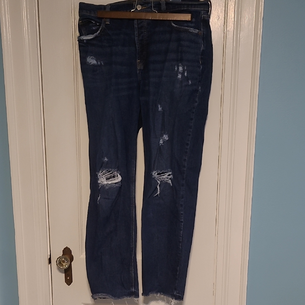 Old Navy Distressed Blue Jeans Size 10